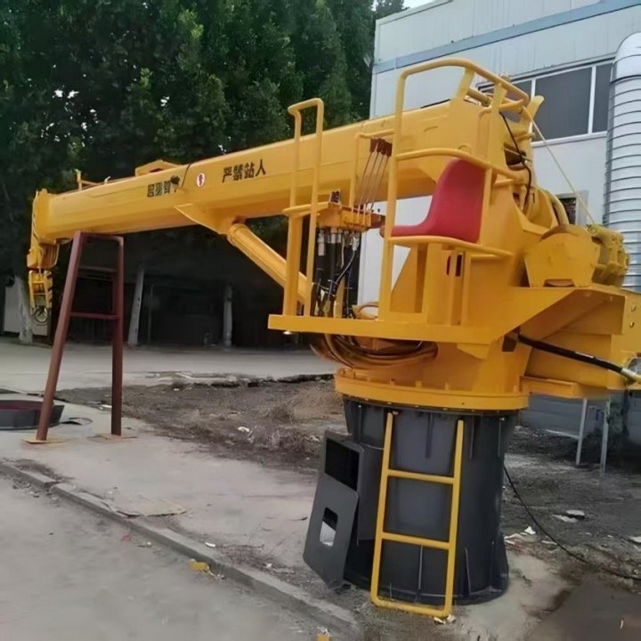 Straight-arm Marine Crane