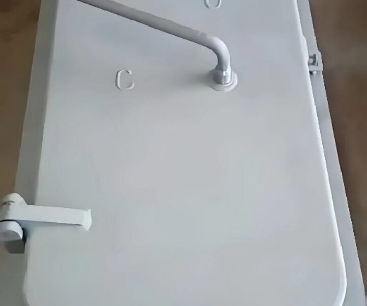 Steel quick action weathertight door/watertight door